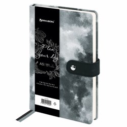 Ежедневник недатированный А5 138х213 мм BRAUBERG "Nebula", под кожу, застежка, 160 л., черный, 116235 - фото 13694859