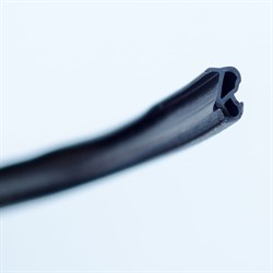 Усиленный уплотнитель для окон и дверей ПВХ KOMFORT москитные системы УП00603 - фото 14880036