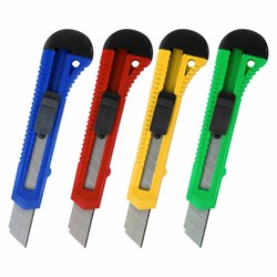 Нож канцелярский 18 мм STAFF EVERYDAY, фиксатор, матовый корпус ассорти, упаковка с подвесом, 238179 - фото 16563414