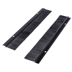 Универсальный комплект щеточного ввода в шкаф ЦМО КВ-Щ-55.420А-9005 - фото 17299917