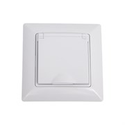 Розетка INTRO Solo