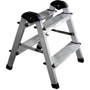 Алюминиевая двухступенчатая двухсторонняя стремянка Perilla 111402